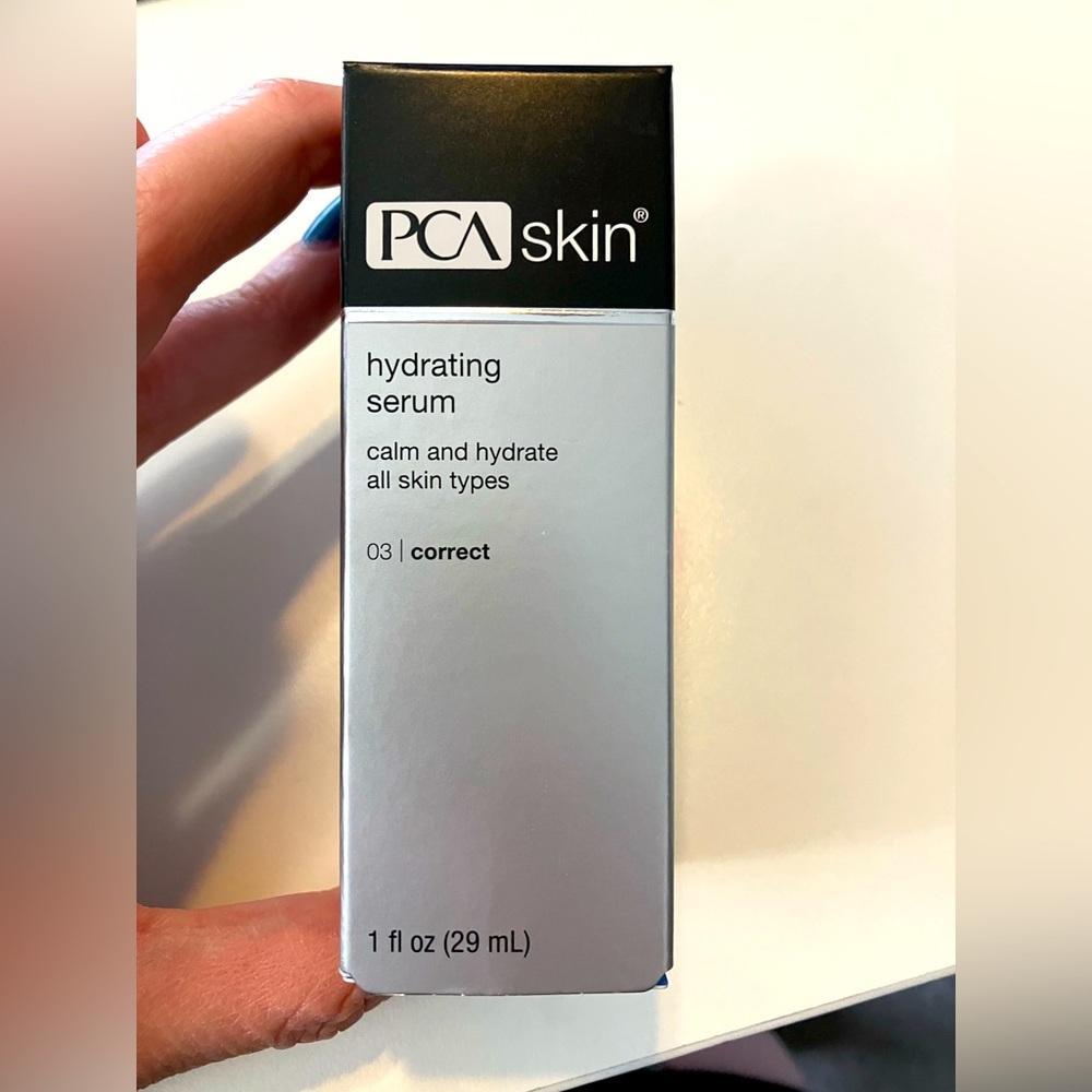 NWT PCA SKIN Hydrating Serum 03 Correct in  size 1 fl oz (29mL)